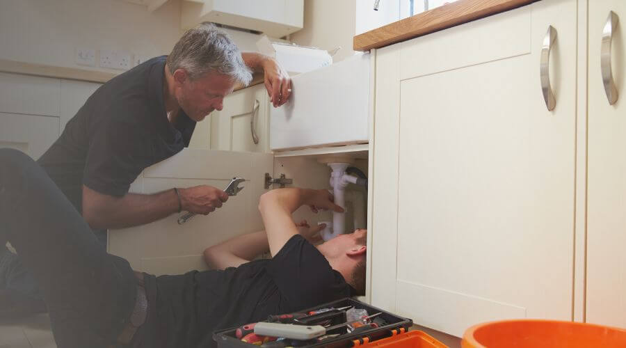 Professional burst pipe repair services in Knoxville, AR